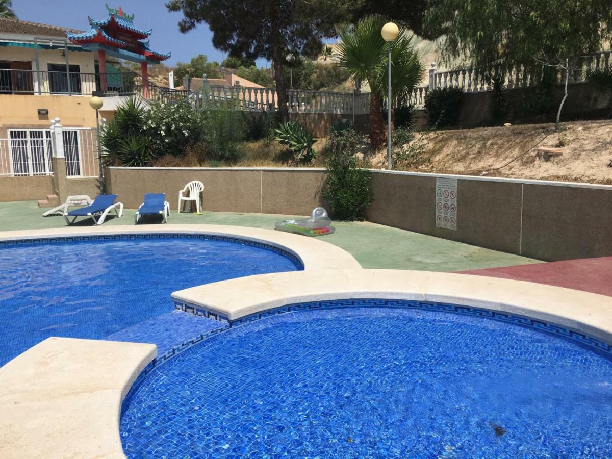 Appartement Pinogrande ロハレス エクステリア 写真